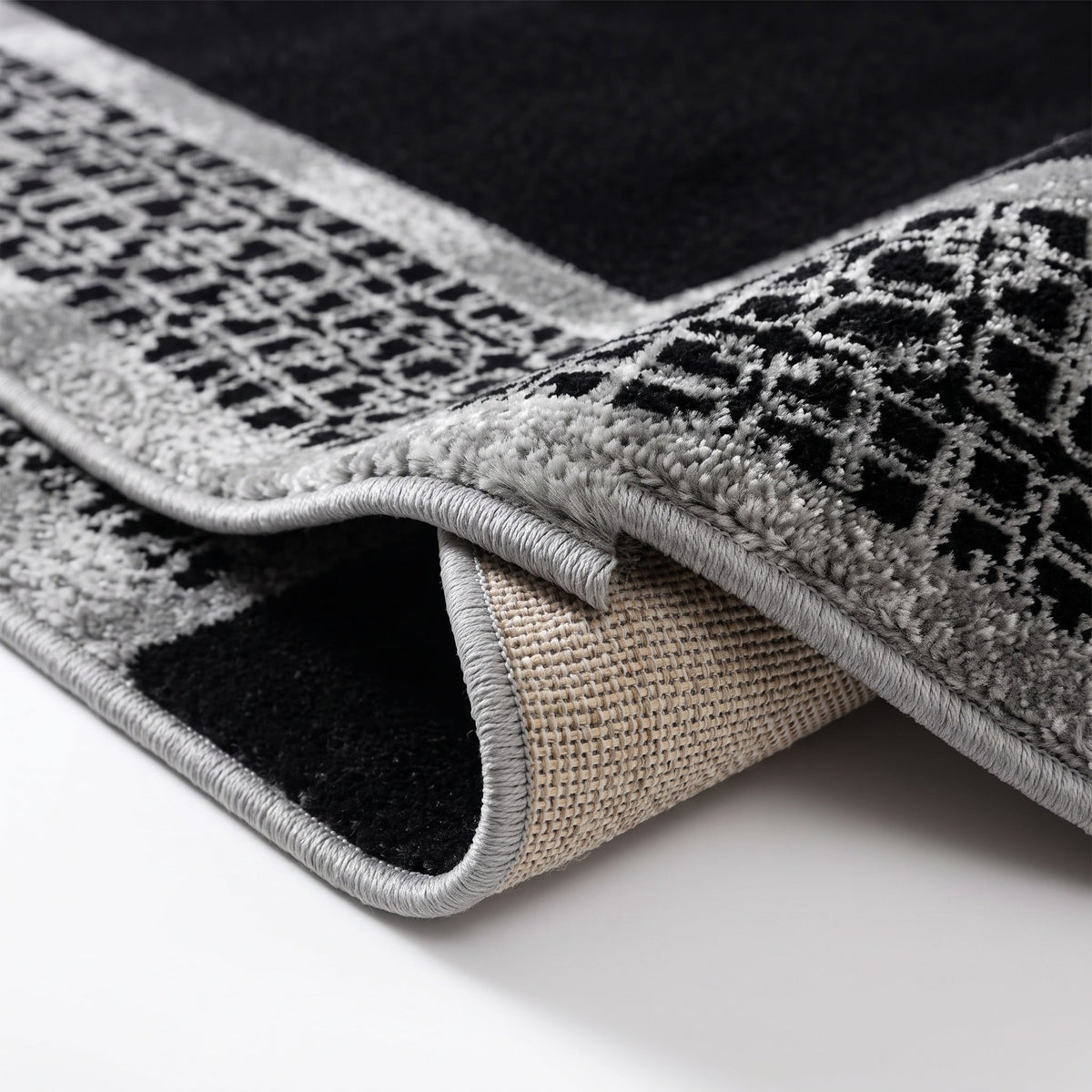 Détail du bord et de l'envers, coloris Noir