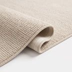 Détail du bord et de l'envers antidérapant, coloris blanc