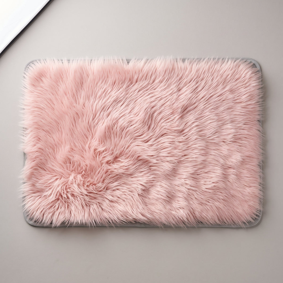 Tapis de Bain Fausse Fourrure Moelleux Rose vu du dessus