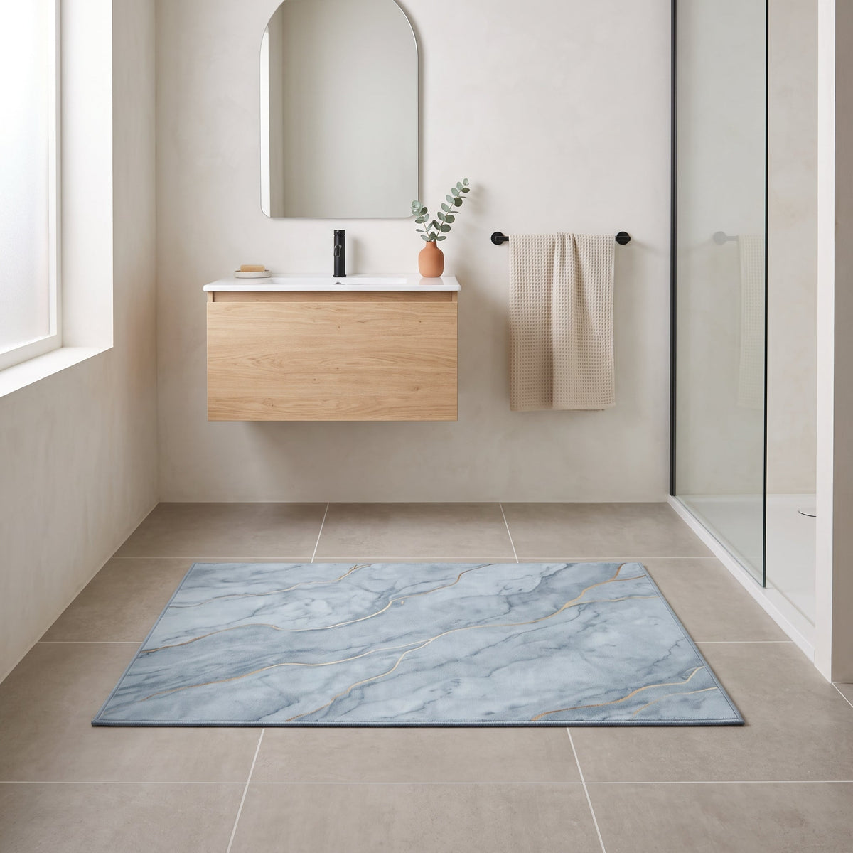Tapis de Bain Marbre Nordique Bleu Émeraude en situation