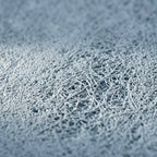 Gros plan sur la matière du Tapis de Bain Terre de Diatomées Bleu Insignes